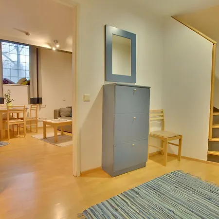 Daily Apartments- Ilmarine Old Town/port Apartment Tallinn
