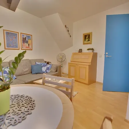 Daily Apartments- Ilmarine Old Town/port Apartment Tallinn